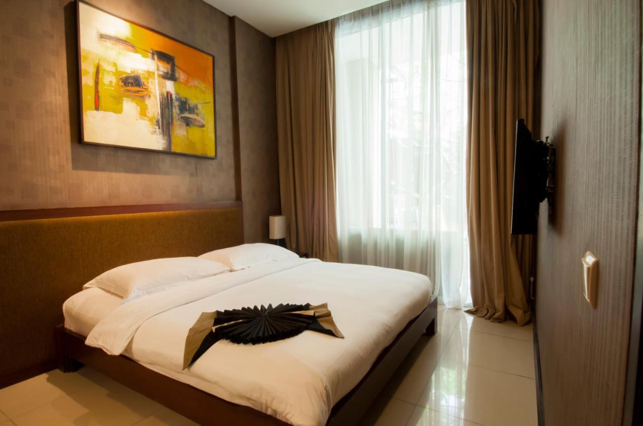 100 Sunset Boutique Hotel Kuta  Exterior photo